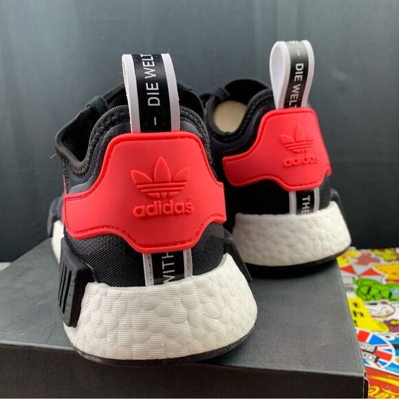 Adidas NMD R1 Pink Stripe Size 10 Mens / 11.5 Women's - Picture 9 of 14